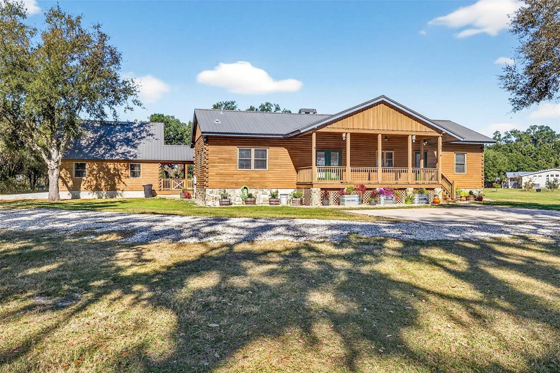 House in Zephyrhills, Florida, United States 2 - 17647146