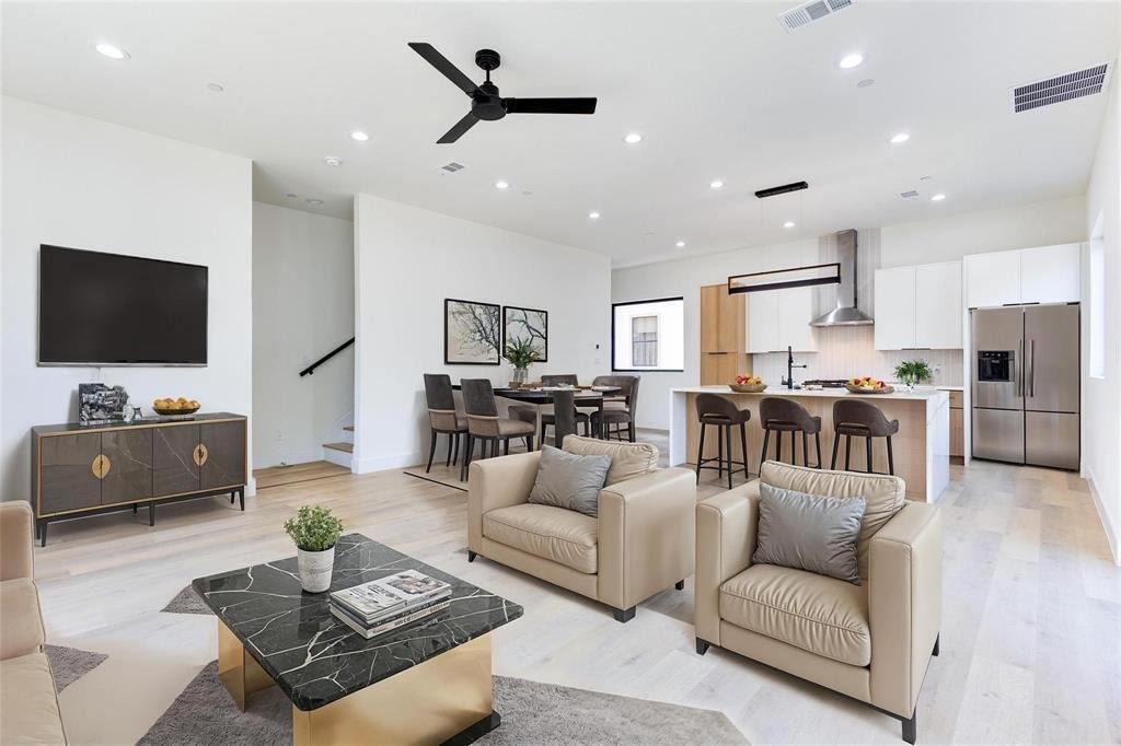 Townhouse in Dallas, Texas, United States 3 - 17649656
