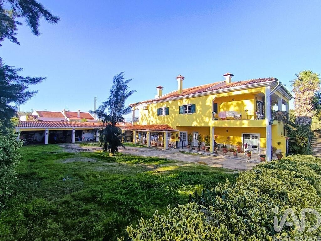 Townhouse in Castanheira do Ribatejo e Cachoeiras, Lisbon, Portugal 4 - 17653336