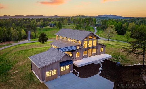 House in Lenoir, North Carolina, United States 1
