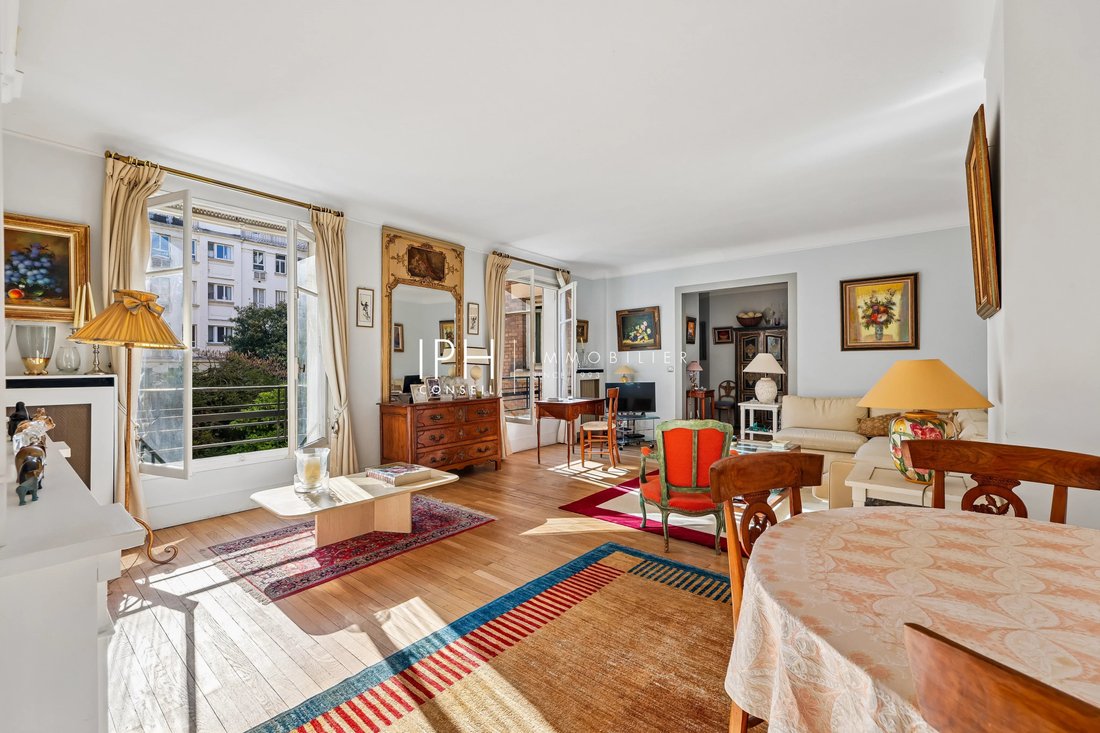 Apartment in Bois de Boulogne, Paris 16e Arrondissement, Paris 1 - 17645342