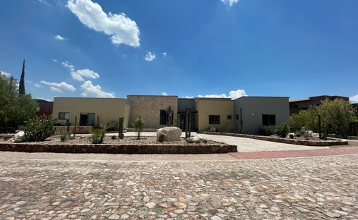 House in Los Labradores, Guanajuato, Mexico 1
