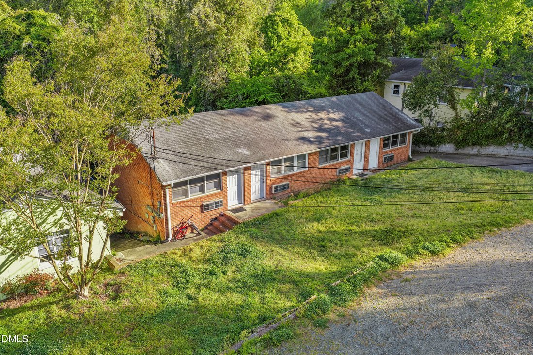 Apartment in Chapel Hill, North Carolina, United States 3 - 17657574