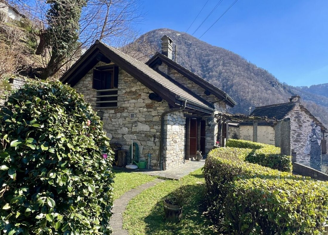 House in Verzasca, Ticino, Switzerland 1 - 17650375