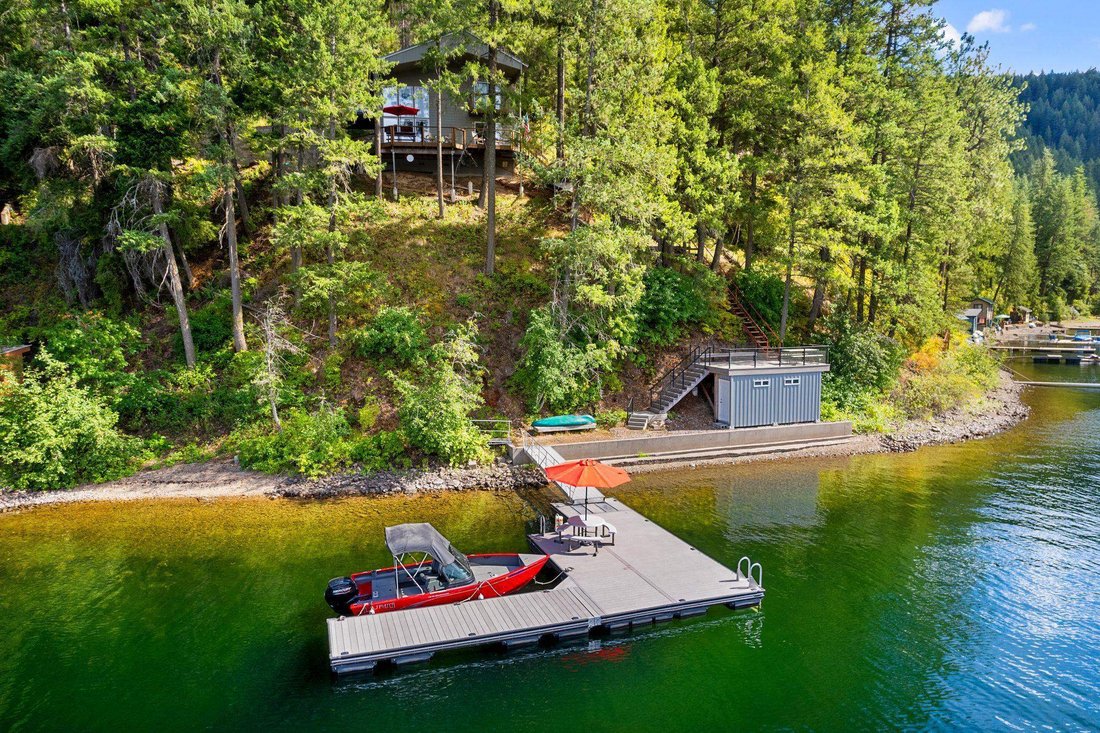 House in Loon Lake, Washington, United States 1 - 17650430