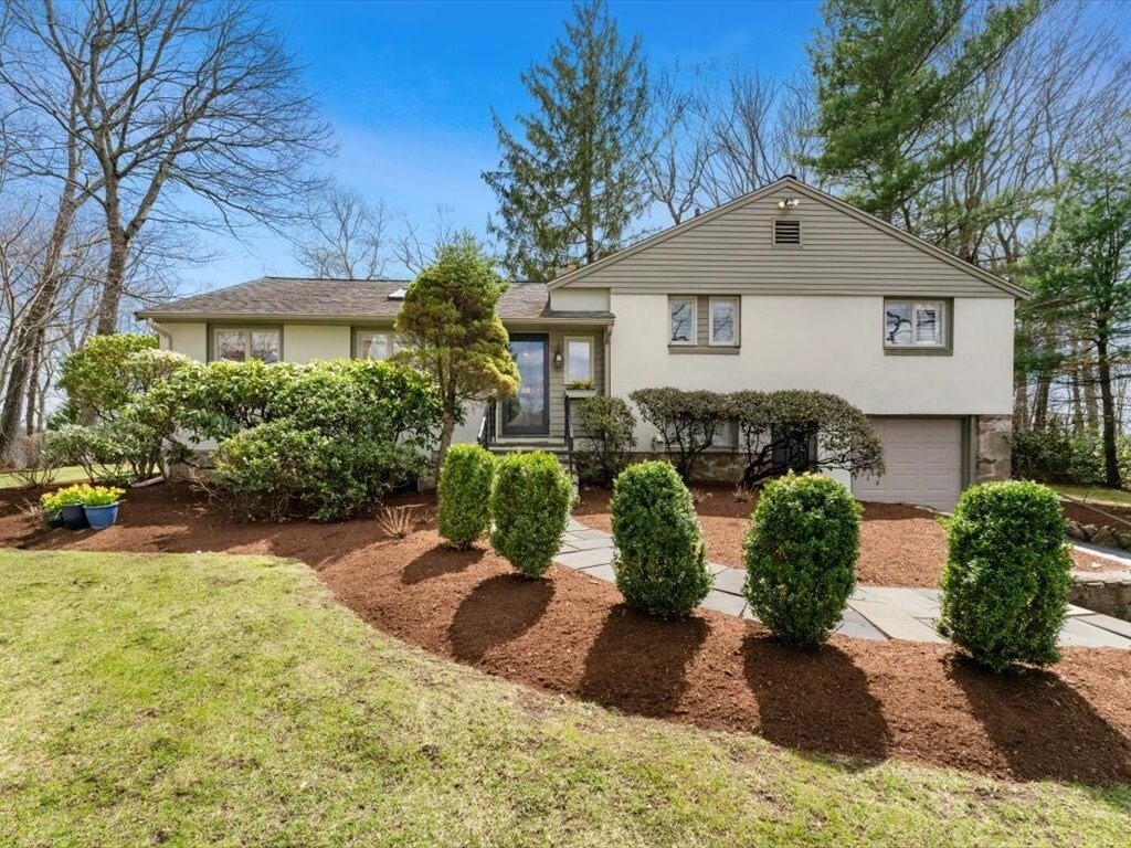 House in Wellesley, Massachusetts, United States 1 - 17651737