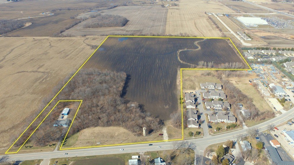 Farm Ranch in Sycamore, Illinois, United States 1 - 17651051