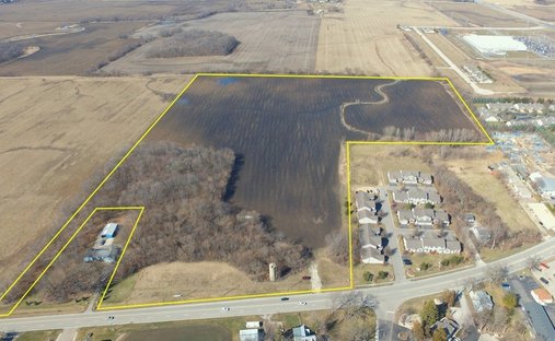 Farm Ranch in Sycamore, Illinois, United States 1