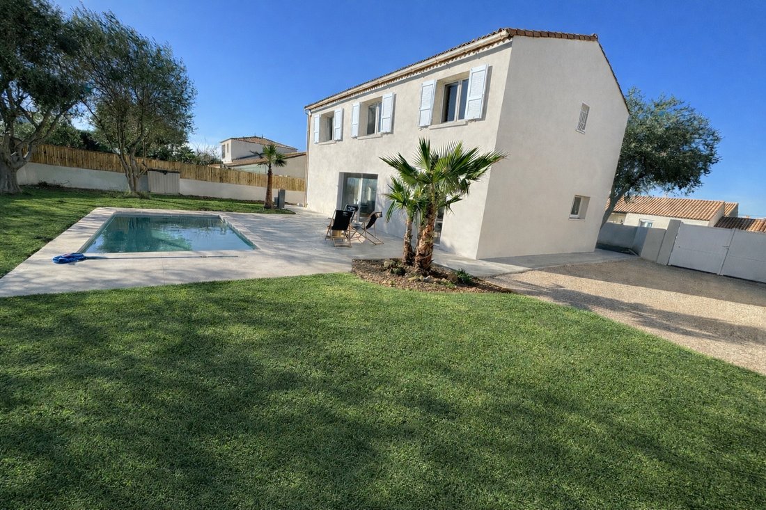 House in Balaruc-les-Bains, Occitania, France 1 - 17646362