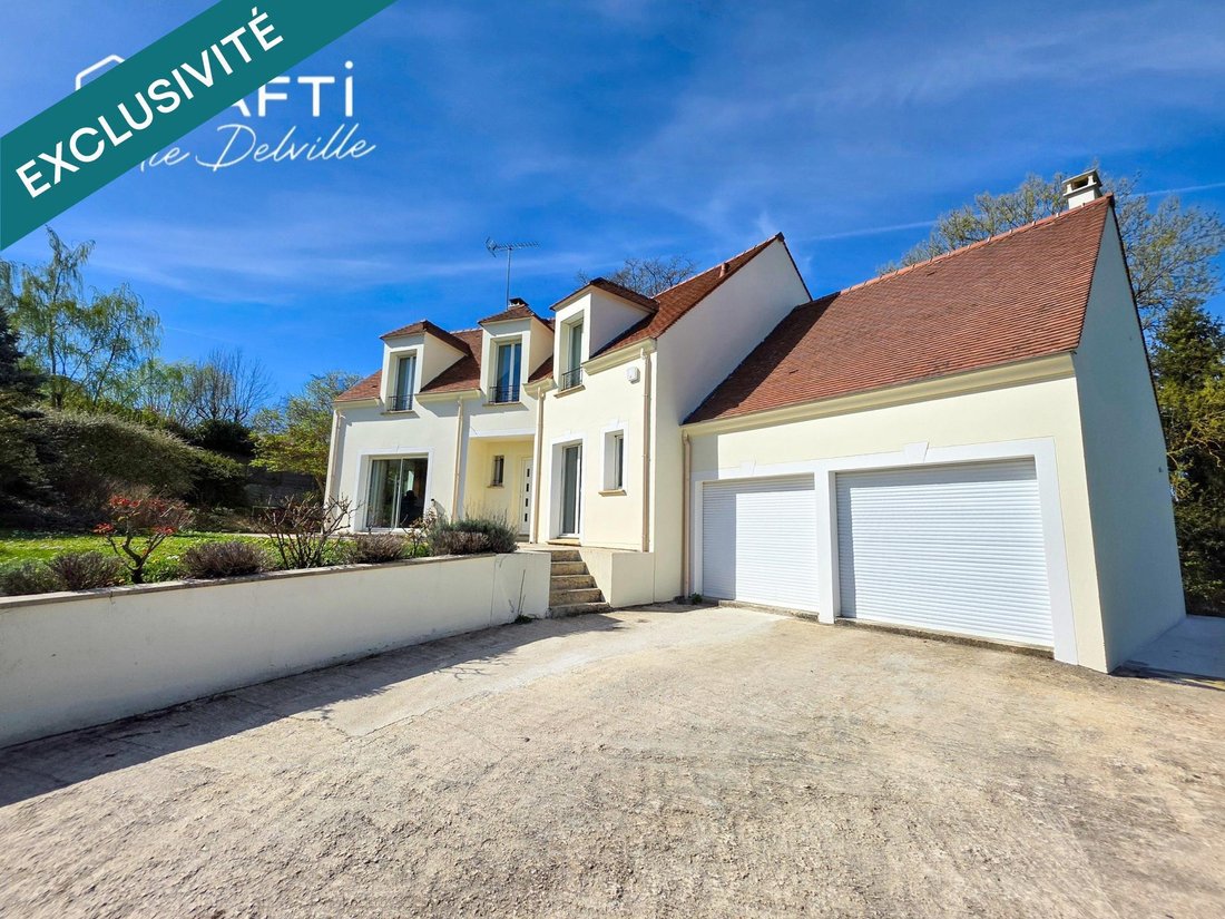 House in Saint-Germain-sur-Morin, Ile-de-France, France 1 - 17654953