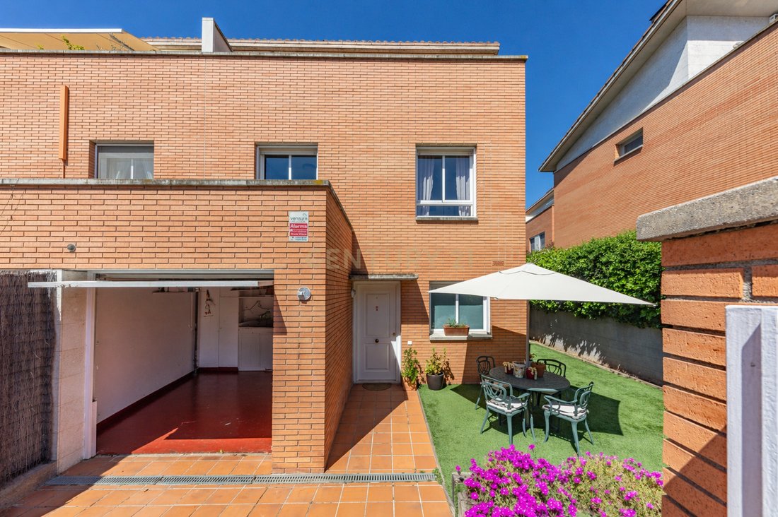 Villa in Sant Cugat del Valles, Catalonia, Spain 4 - 17650057