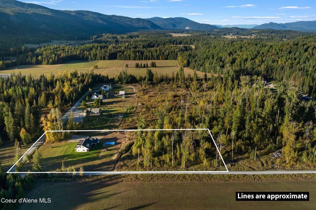 House in Sandpoint, Idaho, United States 4 - 17648772