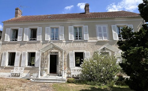 Casa en La Queue-les-Yvelines, Isla de Francia, Francia 1