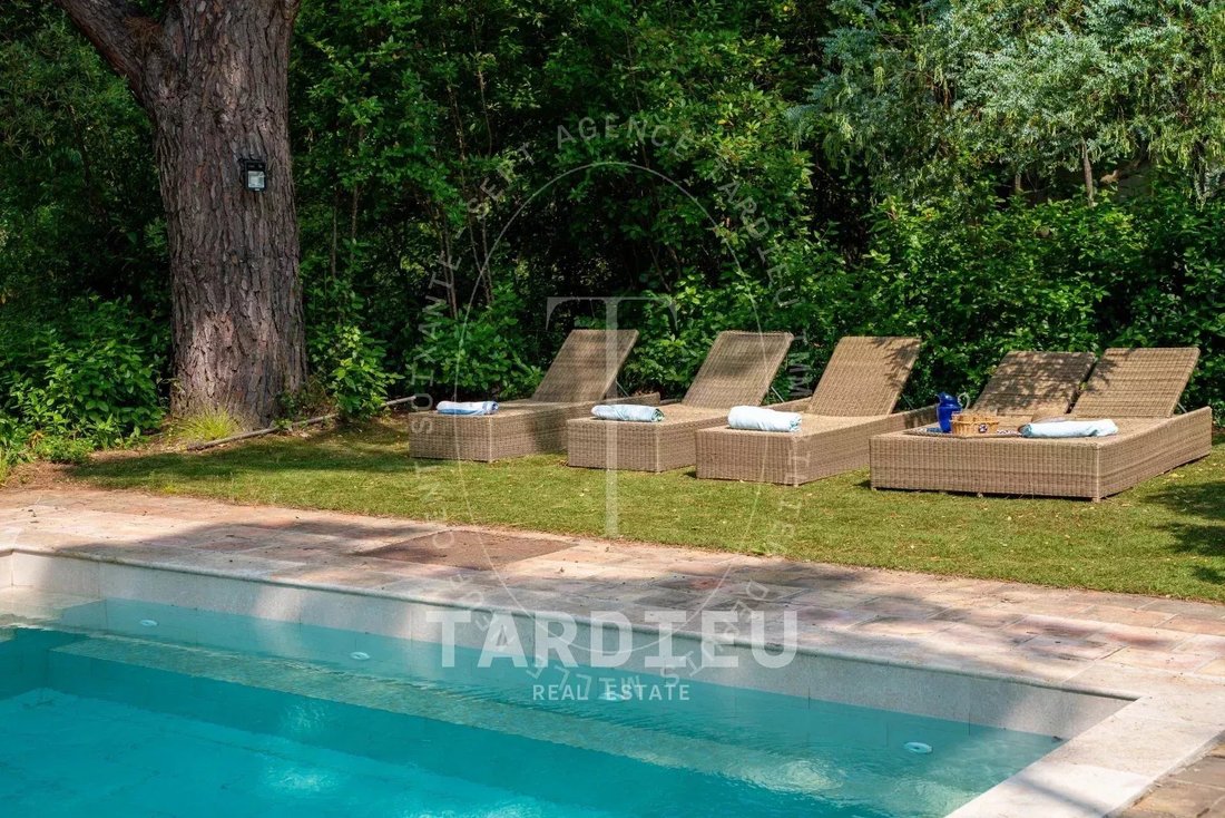 Villa in Grimaud, Provence-Alpes-Côte d'Azur, France 5 - 15802435