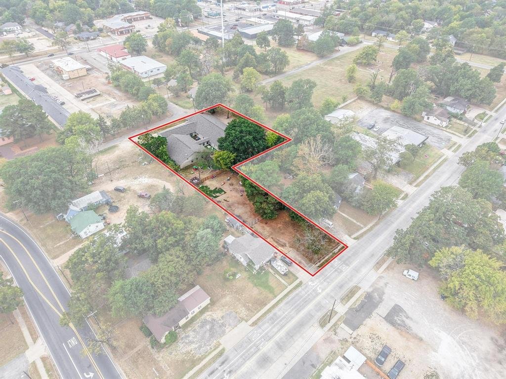 Paris, Texas, United States 4 - 17660062
