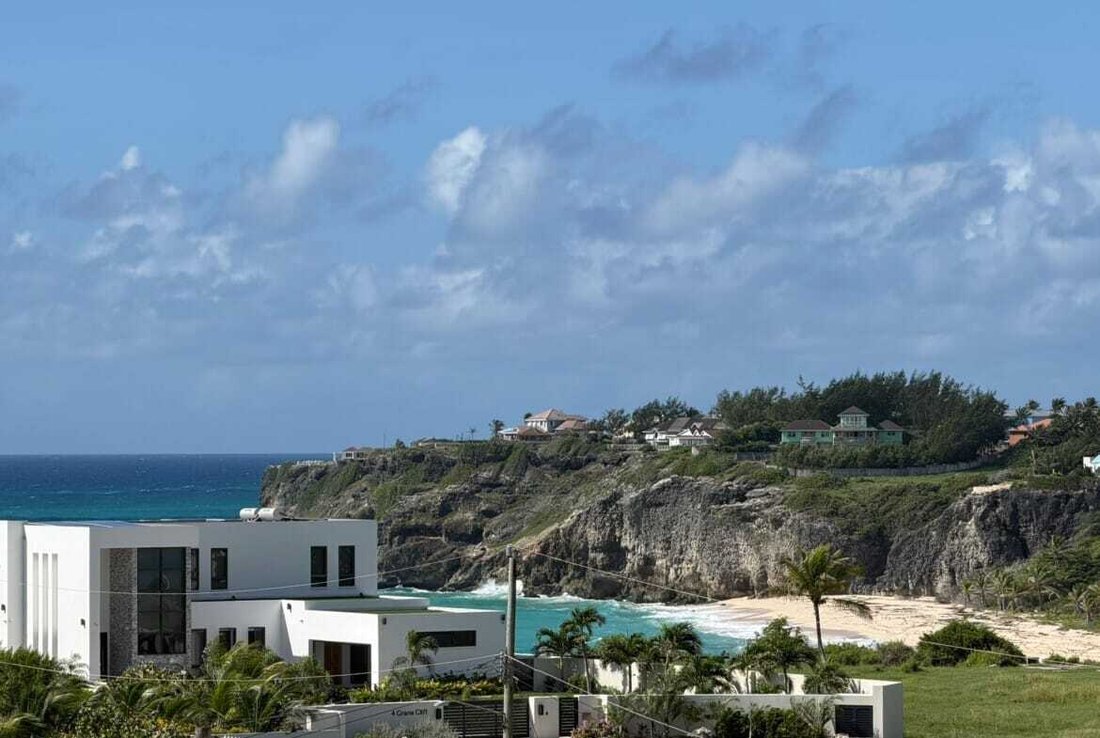 Apartment in Bridgetown, Christ Church, Barbados 3 - 17648071