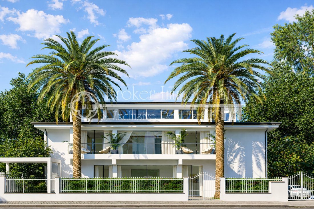 Villa in Center, Forte dei Marmi, Tuscany 2 - 16840366