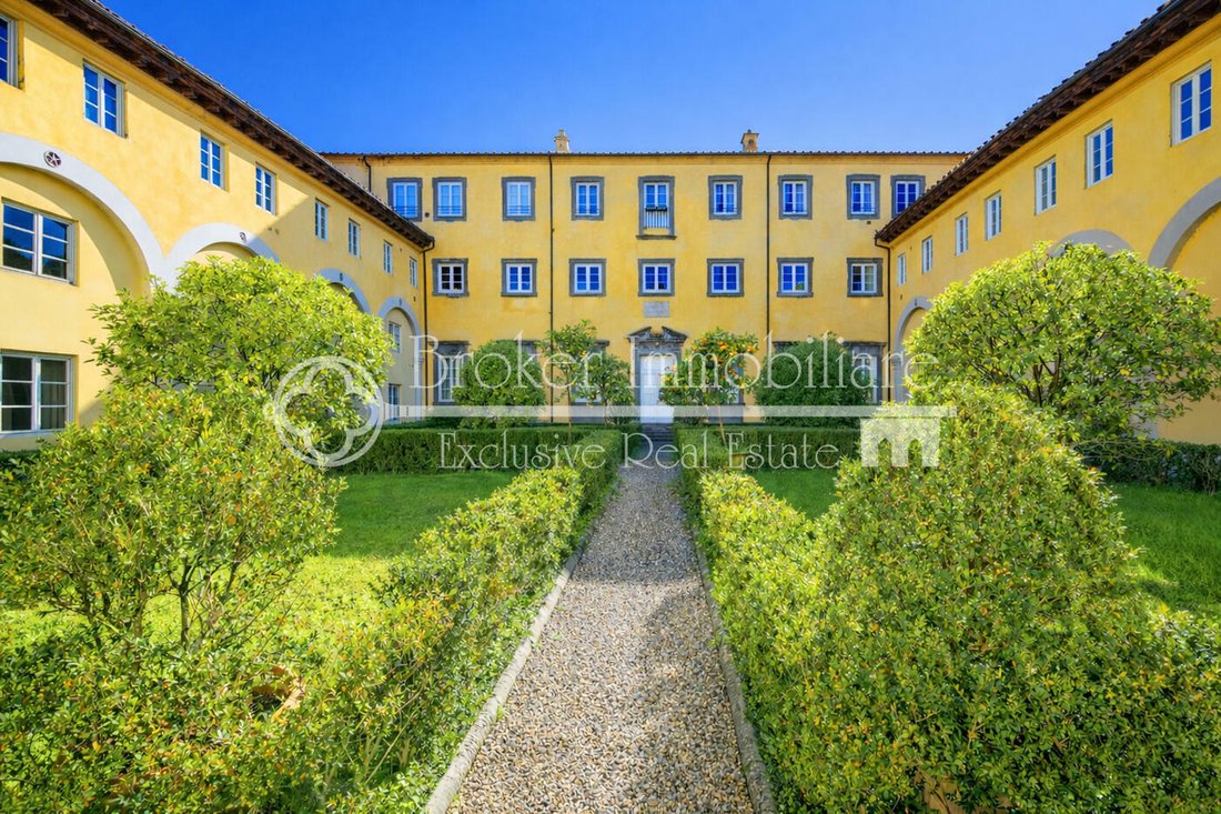 Apartment in Historic Center, Lucca, Tuscany 2 - 17291820