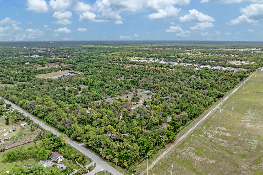 Land in Venice, Florida, United States 5 - 17644845