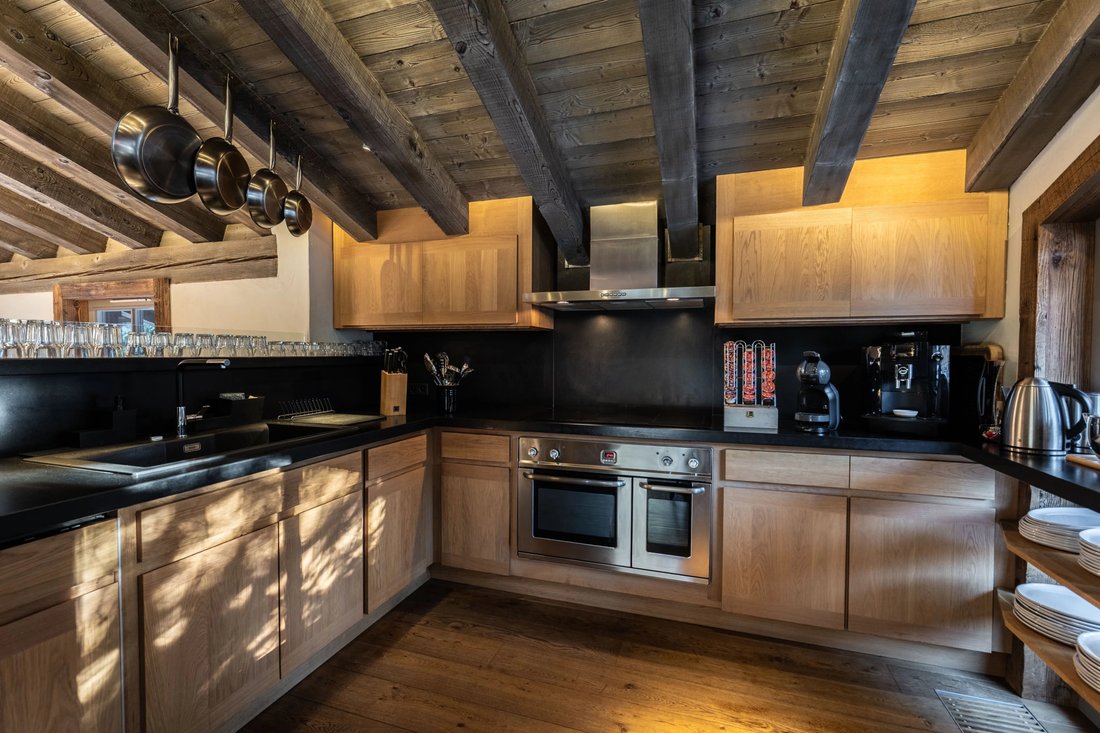 Chalet in Saint-Bon-Tarentaise, Courchevel, France 4 - 17653876