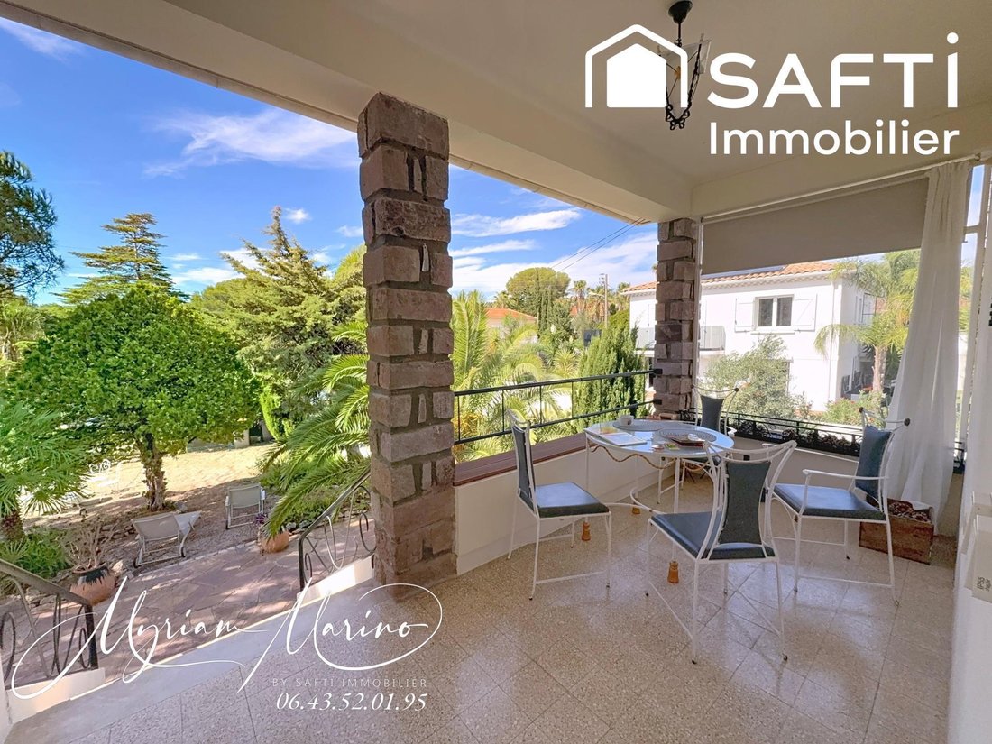 House in Frejus, Provence-Alpes-Côte d'Azur, France 3 - 17655011