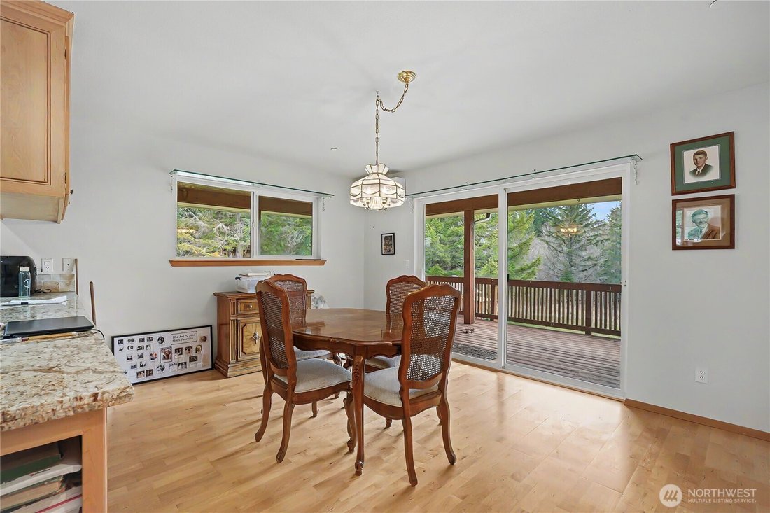 House in Graham, Washington, United States 5 - 17654073