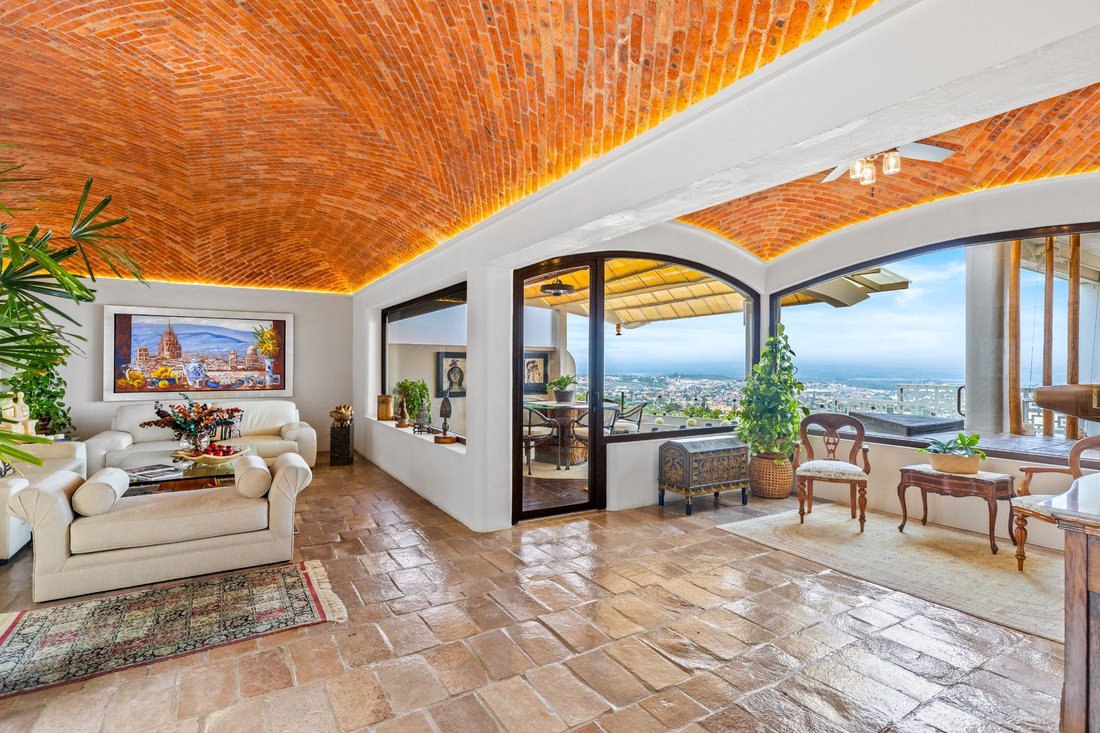 House in San Miguel de Allende, Guanajuato, Mexico 5 - 17651035