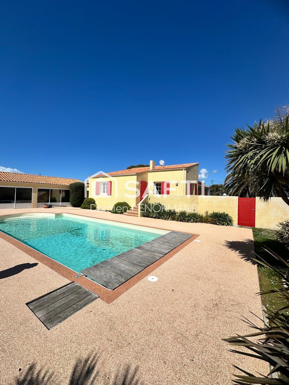 House in Saint-Pierre-d'Oléron, Nouvelle-Aquitaine, France 2 - 17654932