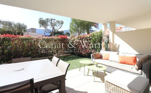 Apartment in Sud, Cavalaire-sur-Mer, France 1