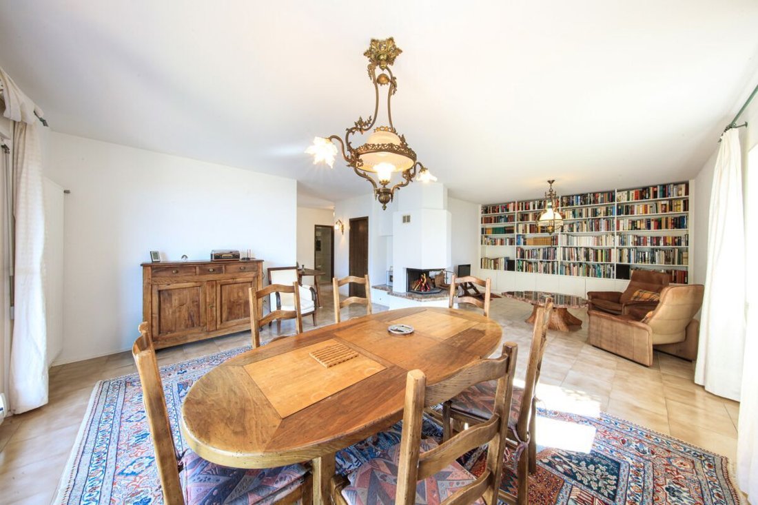 Villa in Brusino Arsizio, Ticino, Switzerland 3 - 17645388