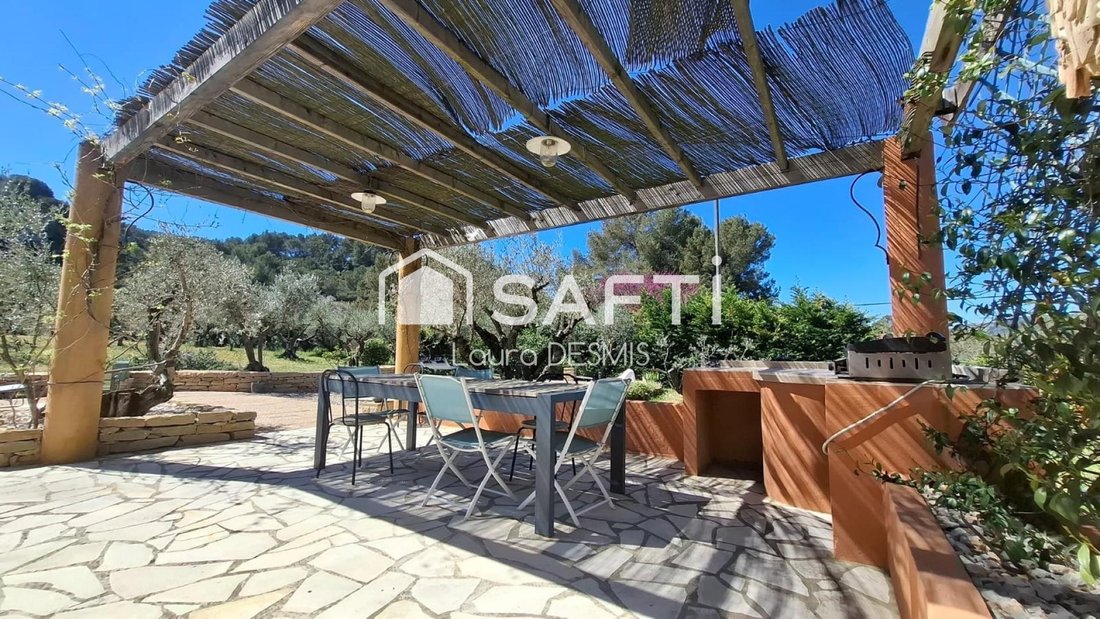 House in Cuges-les-Pins, Provence-Alpes-Côte d'Azur, France 4 - 17655021
