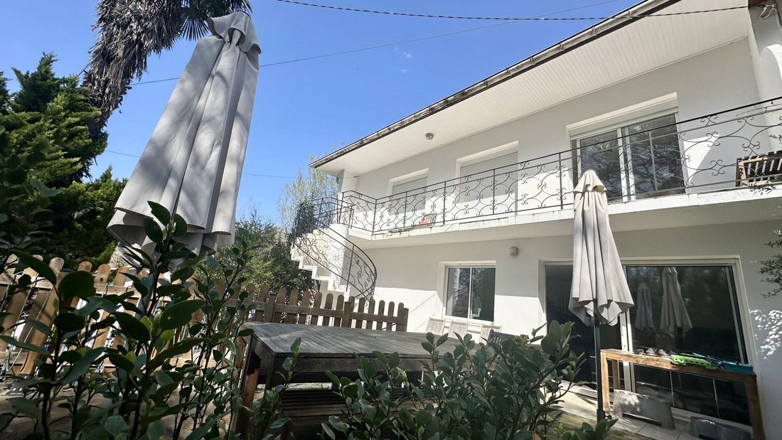 House in Biarritz, Nouvelle-Aquitaine, France 2 - 17651503