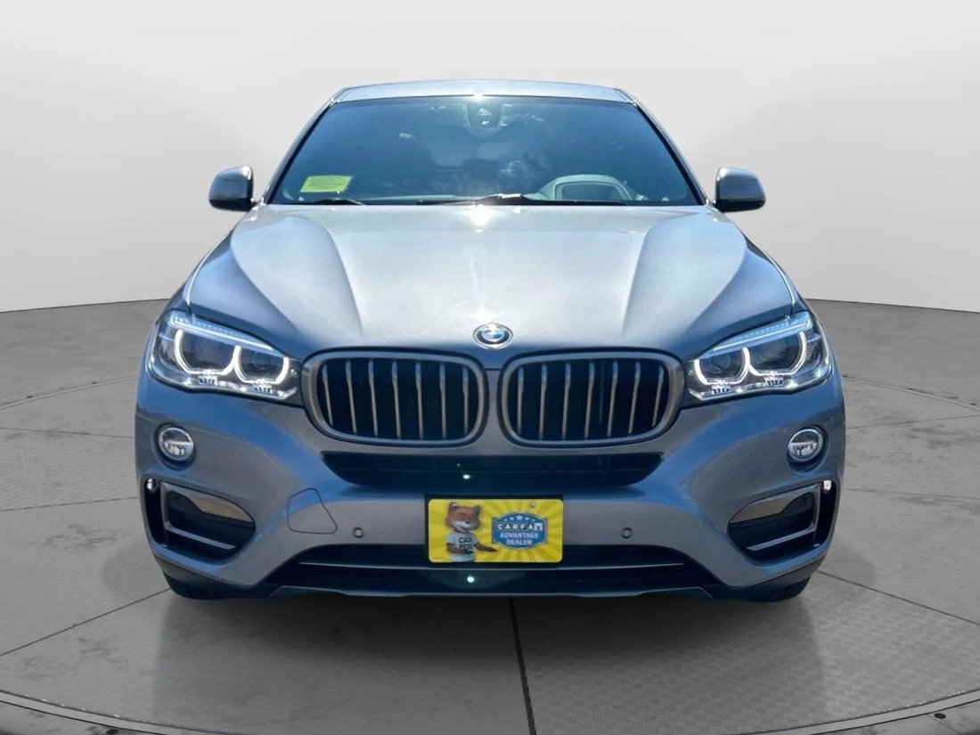 Suv in Canton, MA, United States 2 - 17650797