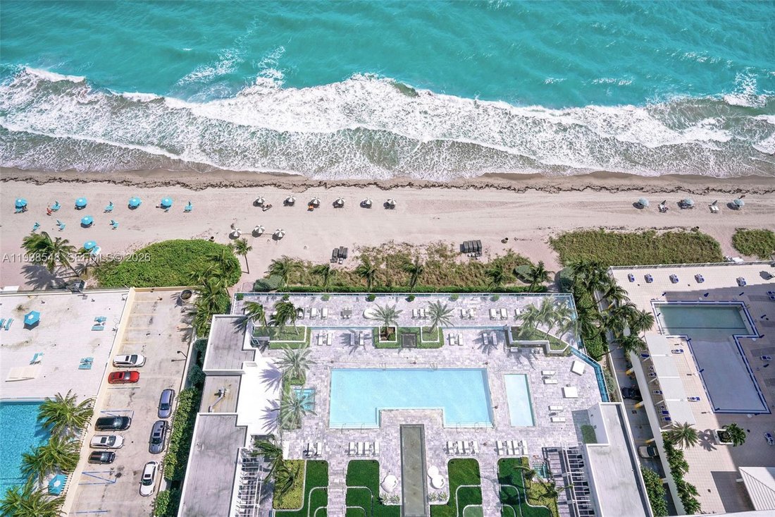 Condo in Hollywood, Florida, United States 4 - 17648389