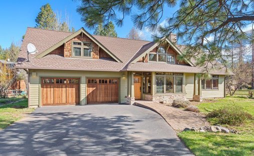 House in Camp Sherman, Oregon, United States 1