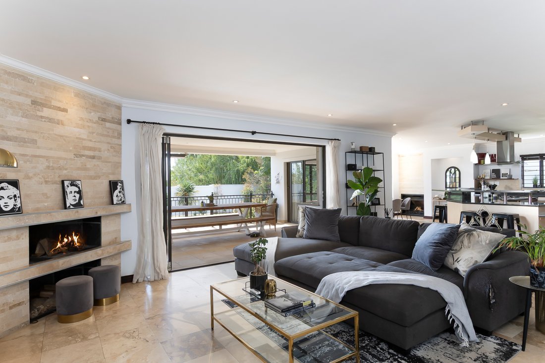 House in Heldervue, Cape Town, Western Cape 5 - 17647615