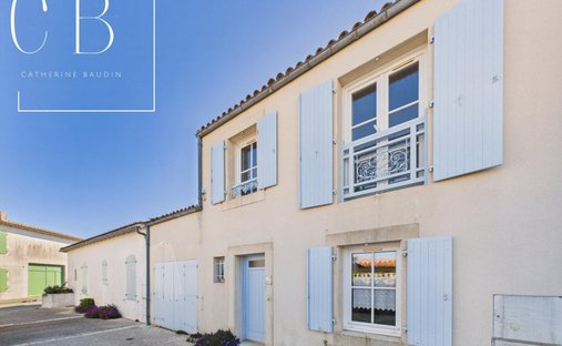 House in Saint-Martin-de-Ré, Nouvelle-Aquitaine, France 1