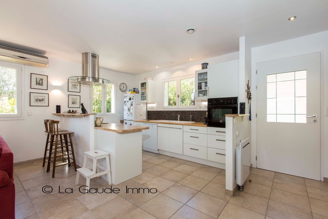 Villa à La Gaude, Provence-Alpes-Côte d'Azur, France 5 - 17646425