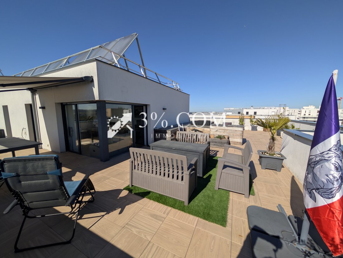 Apartment in Poissy, Ile-de-France, France 2 - 17649497