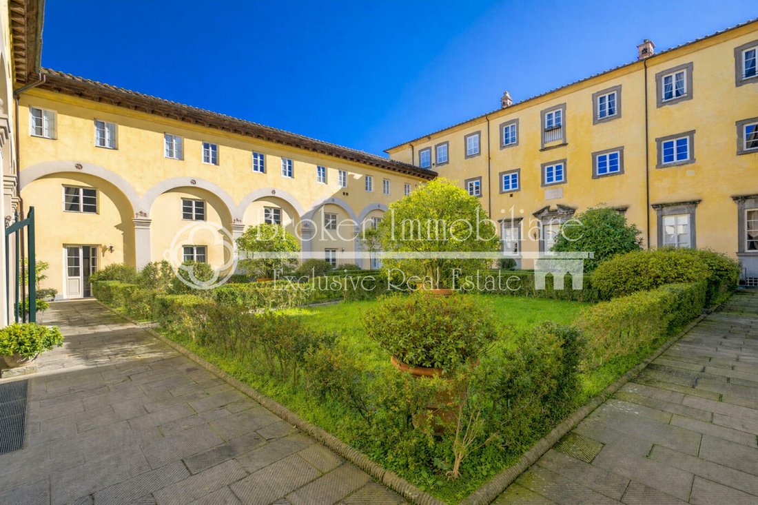 Apartment in Historic Center, Lucca, Tuscany 3 - 17291820