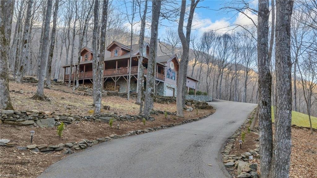 House in West Jefferson, North Carolina, United States 2 - 17652141