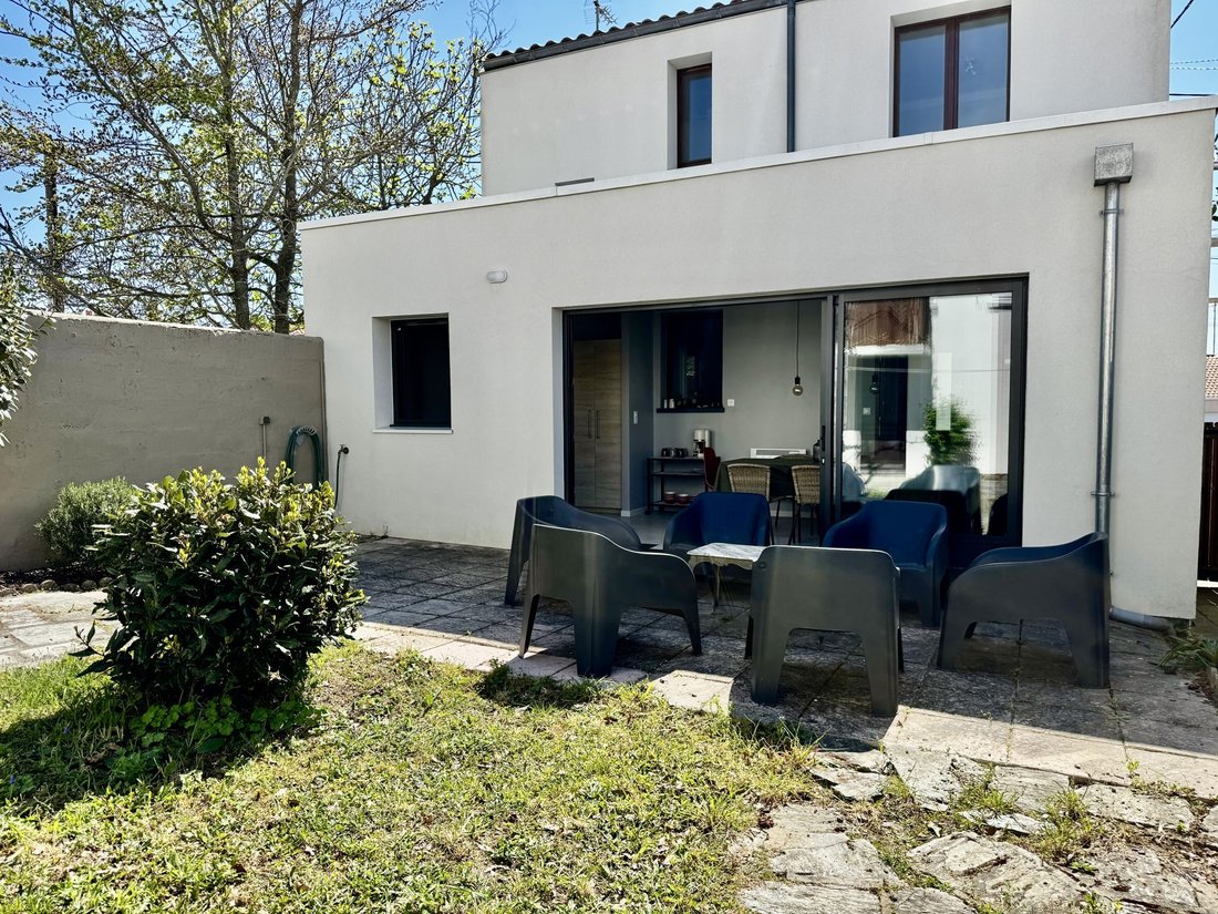 House in Les Sables-d'Olonne, Pays de la Loire, France 1 - 15890419