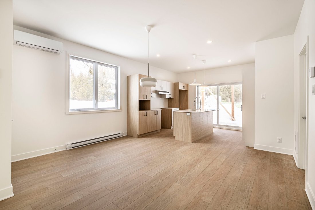 Apartment in Val-David, Quebec, Canada 3 - 17659261