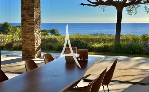 Villa in La Croix-Valmer, Provence-Alpes-Côte d'Azur, France 1