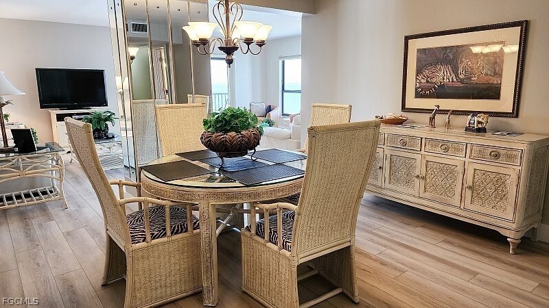 Condo in Fort Myers Beach, Florida, United States 3 - 17644936