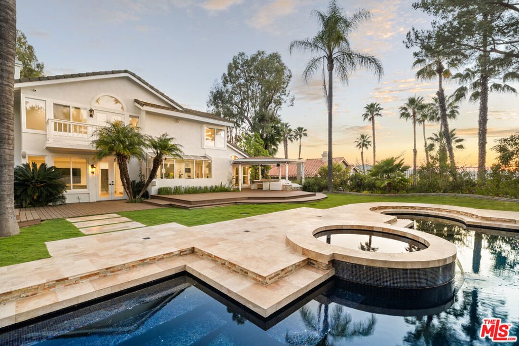 House in Hidden Hills, California, United States 1 - 17655829