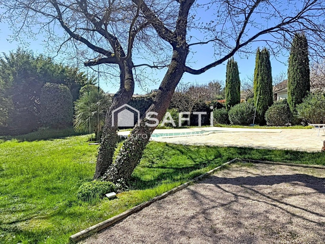 House in Granettes-Jauberte-Sainte Anne, Aix-en-Provence, France 1 - 17654955