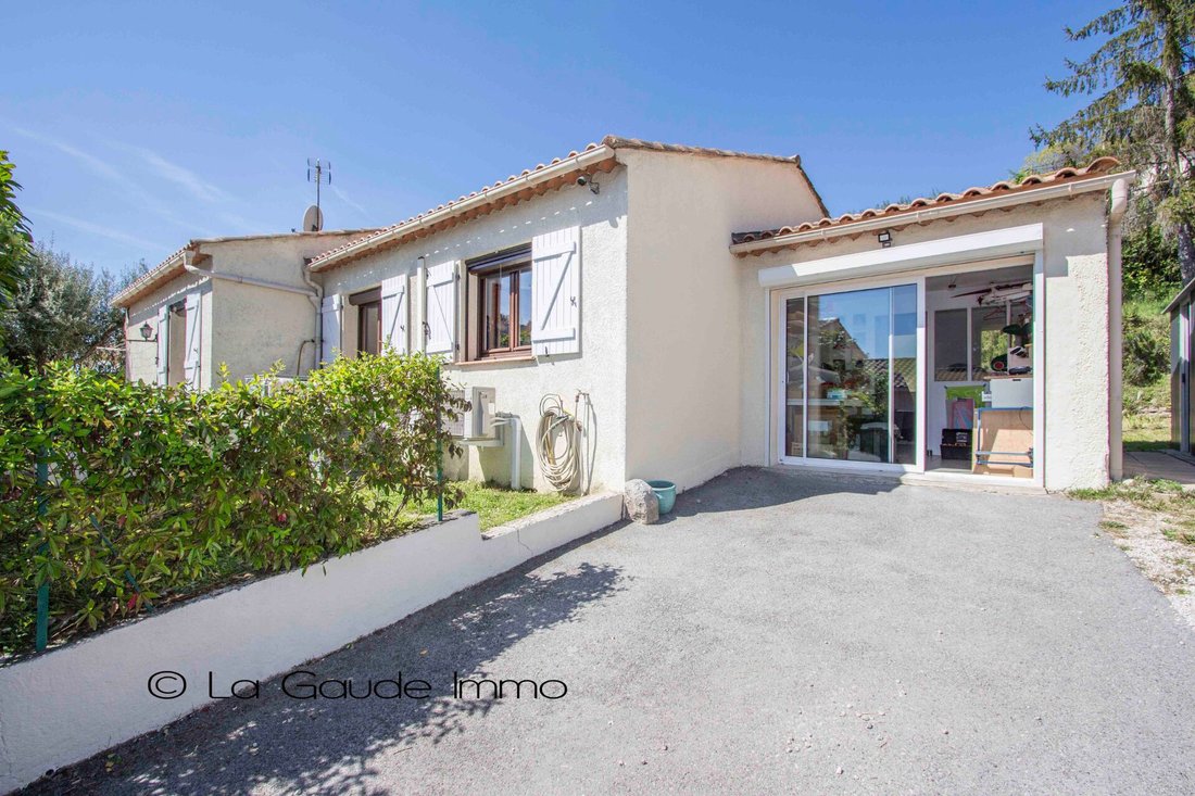 Villa à La Gaude, Provence-Alpes-Côte d'Azur, France 4 - 17646425