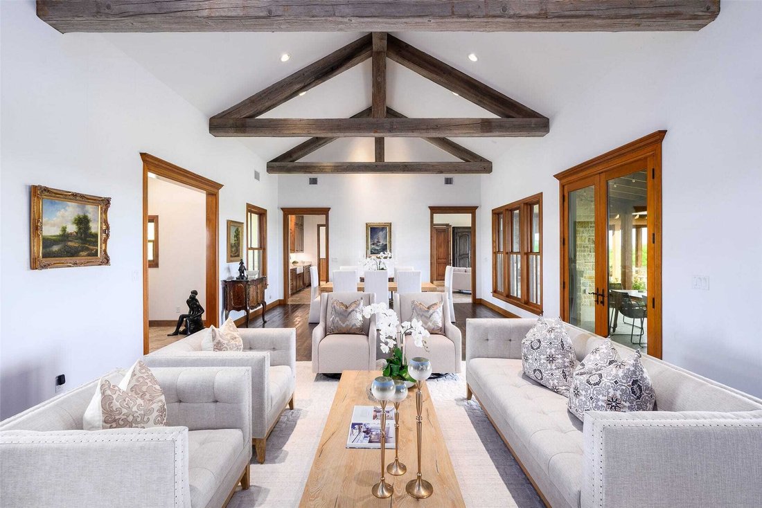 House in Crowley, Texas, United States 5 - 17656826