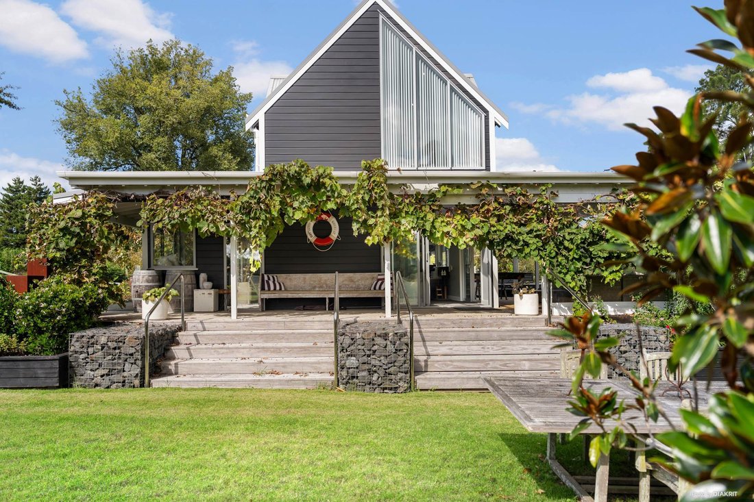 House in Whitford, Auckland, New Zealand 1 - 17651634